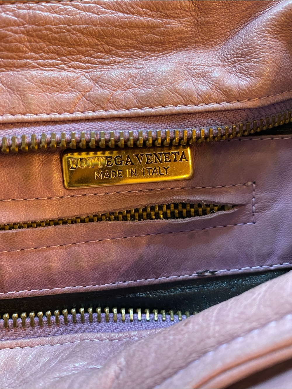 Vintage Bottega Veneta Dusty Lavender Leather Shoulder Bag with Gold Hardware